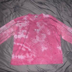 Long sleeve tie-dye